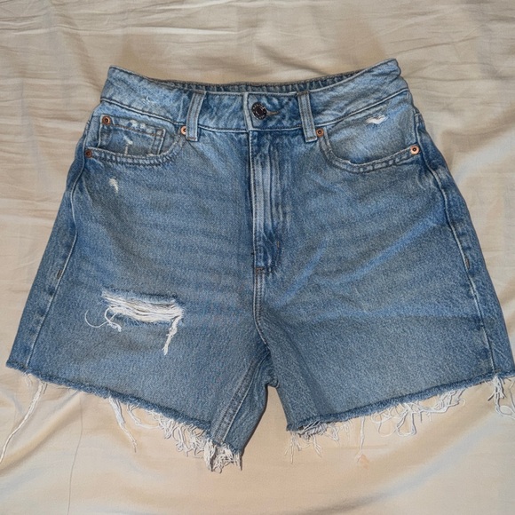 Garage ripped shorts - Picture 1 of 3